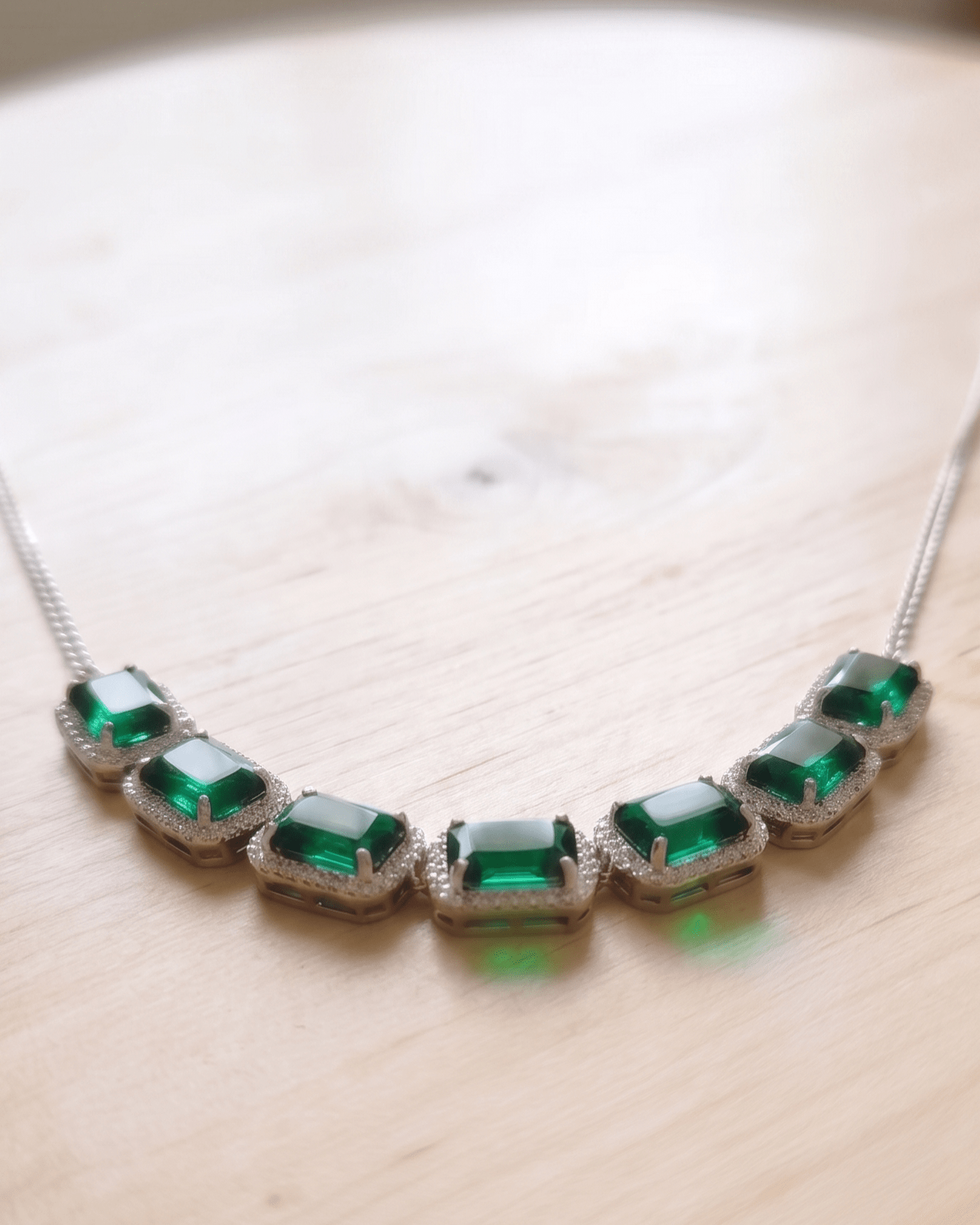 Emerald Luxe Necklace Set with Stud Earrings - Sannu Fashion Store