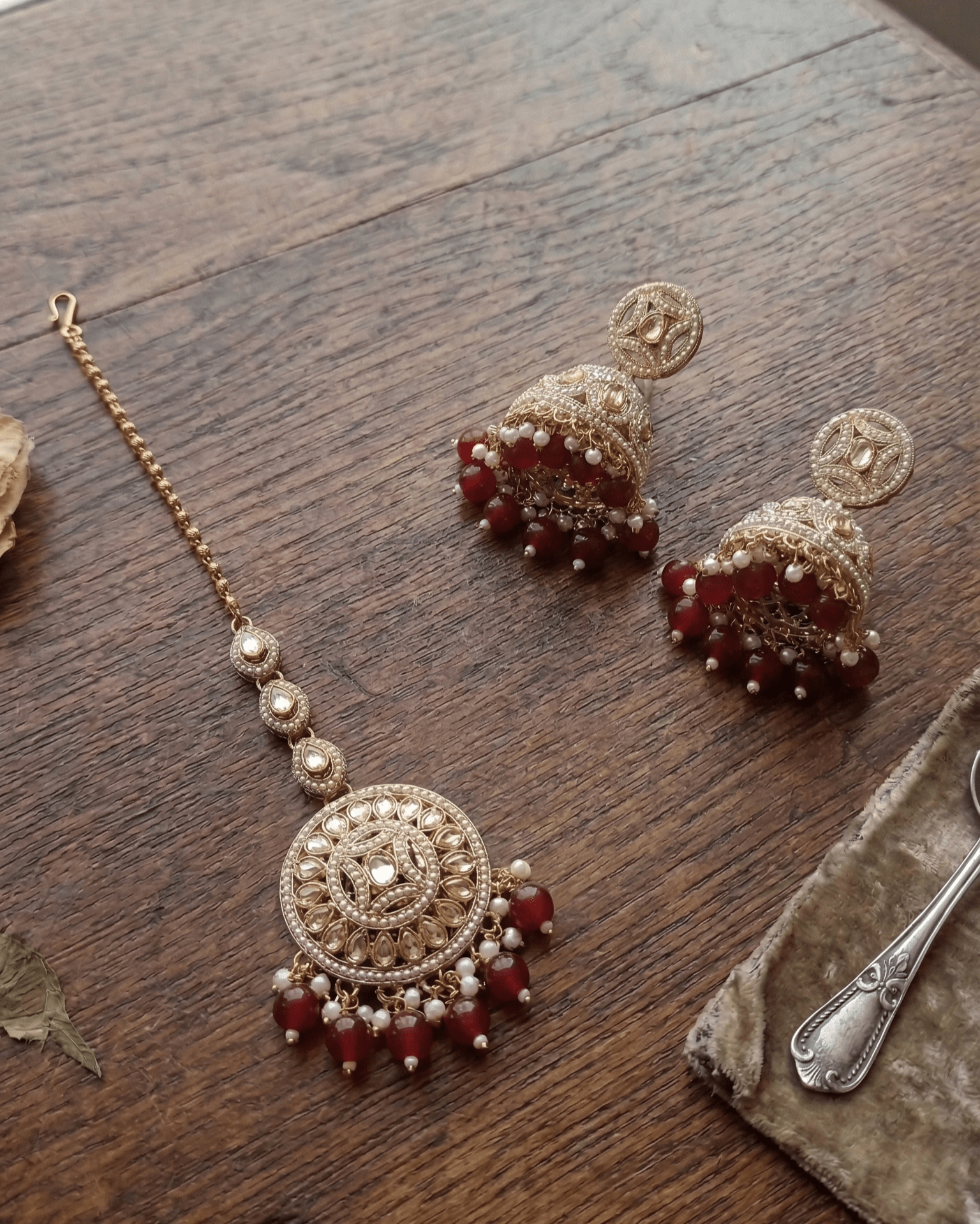 Royal Pearl & Emerald Red Choker Set with Earrings and Maang Tikka - Sannu Fashion Store